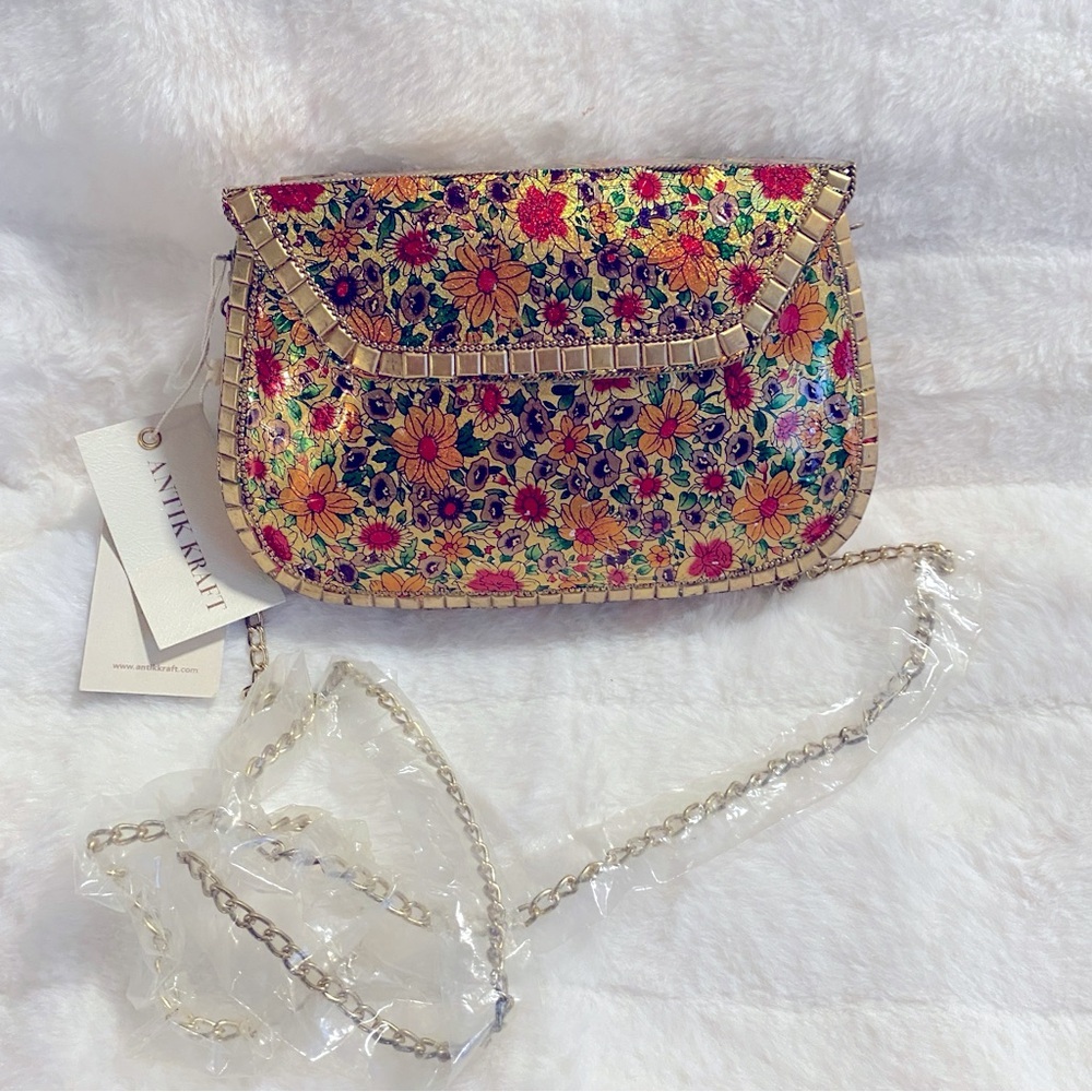 NWT ANTIK KRAFT FLORAL METAL CLUTCH/CROSSBODY PURSE - Picture 2 of 9